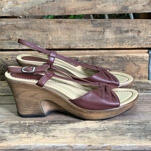 Dansko “Naomi” Slingback Sandals